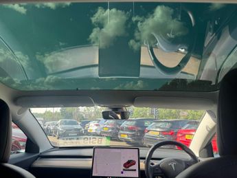 TESLA MODEL 3 Model 3 Long Range AWD 4WD 4dr
