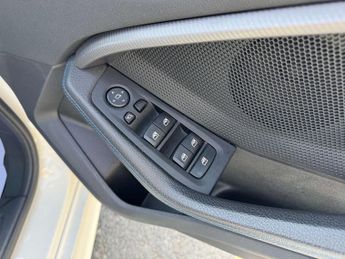 BMW 1 SERIES 1.5 118i M Sport Auto 5dr