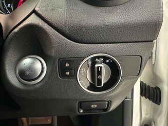 Mercedes-Benz GLA 1.6 GLA 180 Urban Edition Auto 5dr