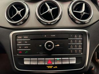 Mercedes-Benz GLA 1.6 GLA 180 Urban Edition Auto 5dr