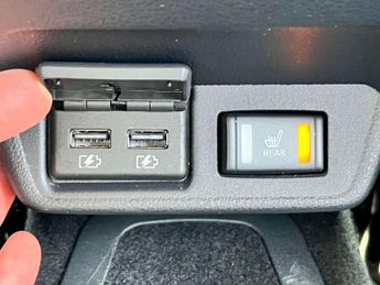 NISSAN LEAF Leaf N-Connecta  Electric 110Kw 39kWh (AUTOMATIC) 5dr