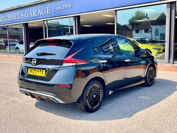 NISSAN LEAF Leaf N-Connecta  Electric 110Kw 39kWh (AUTOMATIC) 5dr