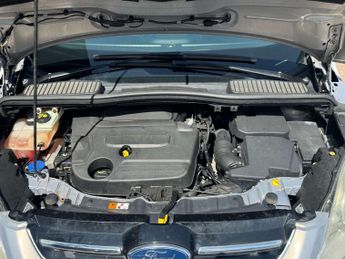 FORD C-MAX 2.0 C-Max Titanium TDCi Auto 5dr