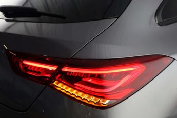 Mercedes-Benz CLA 1.3 CLA250e 15.6kWh AMG Line (Premium) Shooting Brake 5dr Petrol