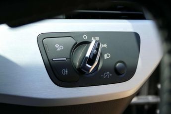 Audi S4 3.0 TFSI V6 Saloon 4dr Petrol Tiptronic quattro Euro 6 (s/s) (35