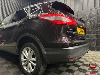 Nissan Qashqai 1.6 dCi Acenta Premium SUV 5dr Diesel XTRON 2WD Euro 5 (s/s) (13