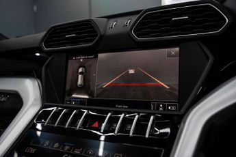 LAMBORGHINI Urus 4.0 Urus V8 Auto 4WD 5dr