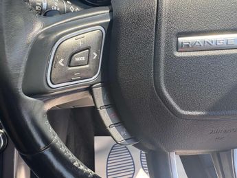 Land Rover Range Rover Evoque 2.0 TD4 Landmark SUV 5dr Diesel Auto 4WD Euro 6 (s/s) (180 ps)
