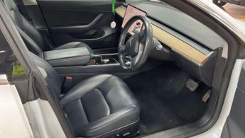 Tesla Model 3 Standard Range Plus Saloon 4dr Electric Auto RWD (241 bhp)
