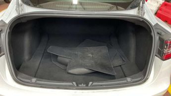 Tesla Model 3 Standard Range Plus Saloon 4dr Electric Auto RWD (241 bhp)