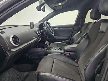 AUDI A3 1.5 A3 Sportback 35 TFSI S Line Semi-Auto 5dr