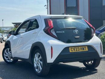 TOYOTA Aygo X 1.0 VVT-i Pure Hatchback 5dr Petrol x-shift Euro 6 (s/s) (72 ps)