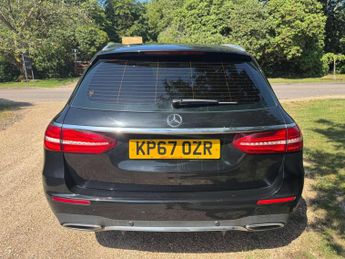 MERCEDES-BENZ E-CLASS 2.0 E 220 D AMG Line Auto 5dr