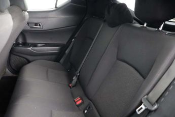 Toyota C-HR 1.2 VVT-i Design SUV 5dr Petrol Manual Euro 6 (s/s) (116 ps)