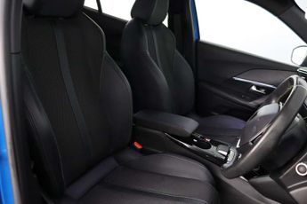 Peugeot E-2008 50kWh GT SUV 5dr Electric Auto (7kW Charger) (136 ps)