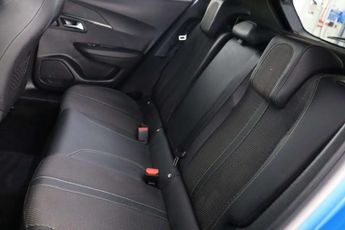 Peugeot E-2008 50kWh GT SUV 5dr Electric Auto (7kW Charger) (136 ps)