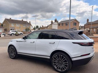 LAND ROVER RANGE ROVER VELAR 3.0 Range Rover Velar HSE D300 Auto 4WD 5dr