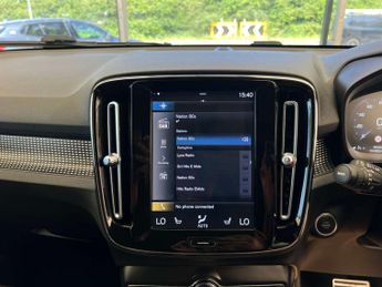 VOLVO XC40 1.5 XC40 R-Design Pro T5 Recharge Auto 5dr