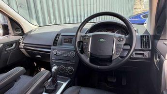 Land Rover FREELANDER 2.2 Freelander SE SD4 Auto 4WD 5dr