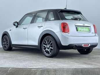 MINI HATCH 1.5 Cooper Auto 5dr