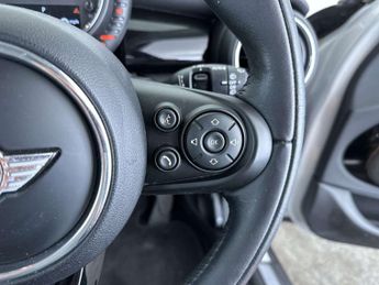 MINI HATCH 1.5 Cooper Auto 5dr