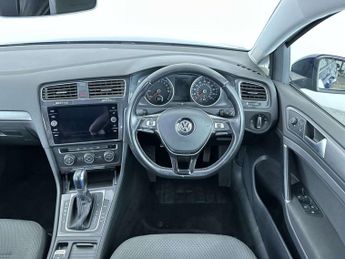 VOLKSWAGEN GOLF e-Golf 5dr