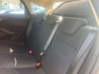 Ford Focus 1.0 Focus Zetec 5dr