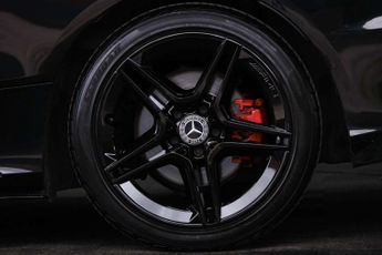 Mercedes-Benz C-CLASS 2.0 C 220 AMG Line D Auto 2dr
