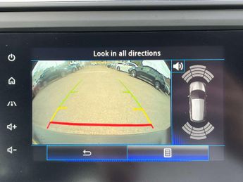 RENAULT KADJAR 1.5 Kadjar Iconic Blue dCi Auto 5dr