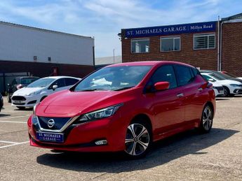 Nissan Leaf Leaf Tekna 5dr 110kw 39kwh (Automatic)