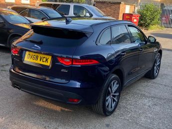 Jaguar F-PACE 2.0 D180 R-Sport SUV 5dr Diesel Auto AWD Euro 6 (s/s) (180 ps)