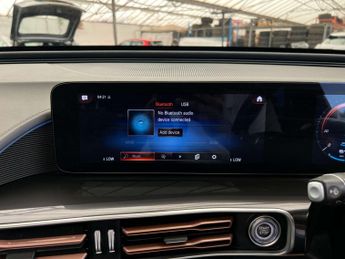 MERCEDES-BENZ EQC EQC 400 AMG Line Premium 4Matic 4WD 5dr