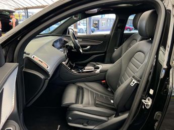 MERCEDES-BENZ EQC EQC 400 AMG Line Premium 4Matic 4WD 5dr