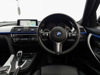 BMW 3 SERIES 3.0 330d xDrive M Sport Auto 4WD 5dr