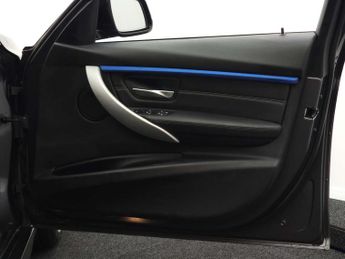 BMW 3 SERIES 3.0 330d xDrive M Sport Auto 4WD 5dr