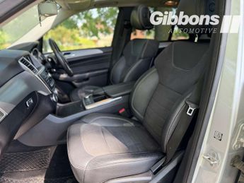Mercedes-Benz M-CLASS 3.0 ML350 AMG Line Premium Bluetec Auto 4WD 5dr