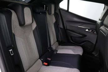 Peugeot E-2008 50kWh GT Premium Auto 5dr