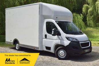 Peugeot Boxer 2.2 Boxer 335 Professional Premium+ L3 BHDi