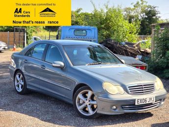 Mercedes C Class 1.8 C180 Kompressor Avantgarde SE Saloon 4dr Petrol Automatic (1