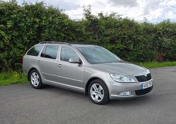 Skoda Octavia 2.0 Octavia Elegance TDI CR Semi-Auto 5dr