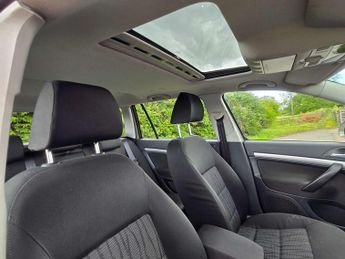 Skoda OCTAVIA 2.0 Octavia Elegance TDI CR Semi-Auto 5dr