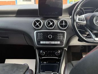 Mercedes-Benz A Class 2.1 A200d AMG Line (Premium) Hatchback 5dr Diesel 7G-DCT Euro 6 