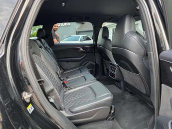 Audi SQ7 4.0 TFSI V8 Black Edition SUV 5dr Petrol Tiptronic quattro Euro 