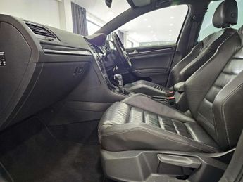 VOLKSWAGEN GOLF 2.0 Golf GTD Semi-Auto 5dr