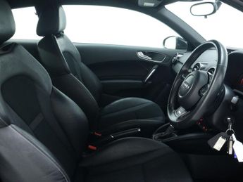 AUDI A1 1.4 TFSI S line Hatchback 3dr Petrol S Tronic Euro 6 (s/s) (125 