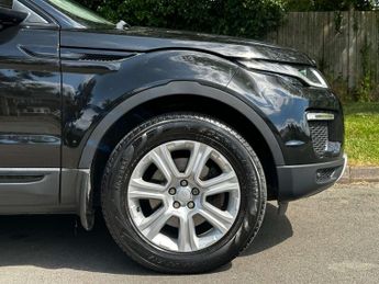 Land Rover RANGE ROVER EVOQUE 2.0 Range Rover Evoque SE Tech TD4 Auto 4WD 5dr