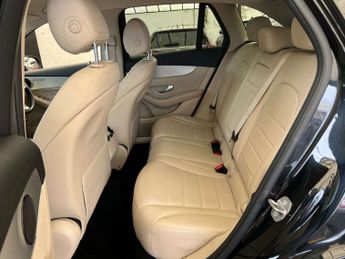 MERCEDES-BENZ GLC 2.1 GLC 220 D 4Matic Sport Auto 4WD 5dr