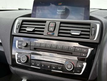 BMW 2 Series 2.0 220d M Sport Auto 2dr