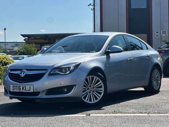 VAUXHALL INSIGNIA 2.0 CDTi ecoFLEX Design Nav Hatchback 5dr Diesel Manual Euro 6 (