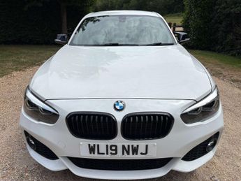 BMW 1 SERIES 1.5 118i M Sport Shadow Edition Auto 5dr